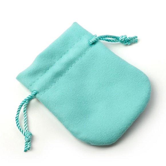 ✨SOLD OUT✨Dainty 18K Topaz & Rose Gold Ring✨ - Picture 6 of 7